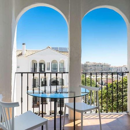 Отель Occidental Puerto Banus Сан-Педро-де-Алькантара Экстерьер фото