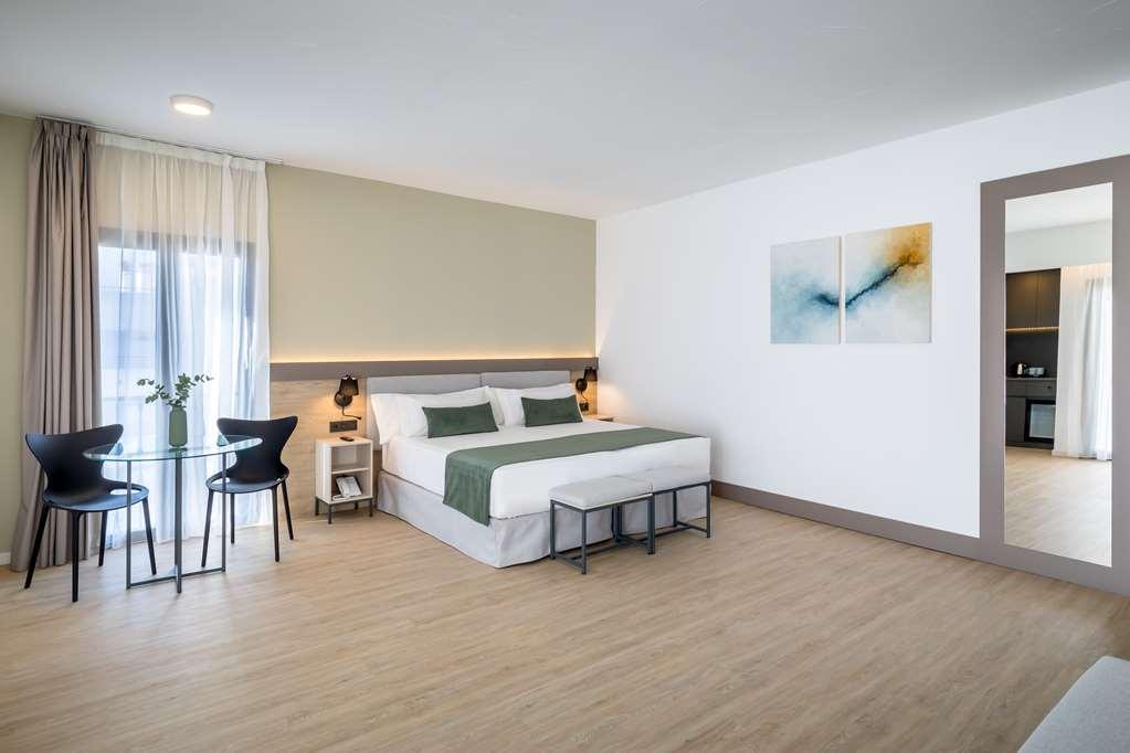 Отель Occidental Puerto Banus Сан-Педро-де-Алькантара Номер фото