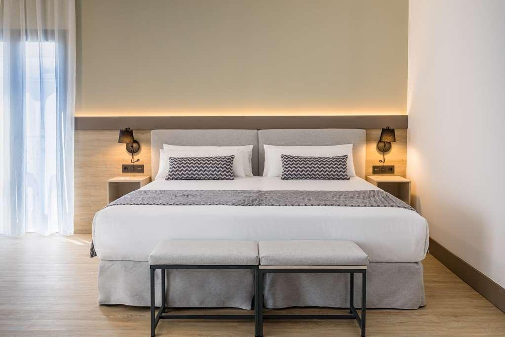 Отель Occidental Puerto Banus Сан-Педро-де-Алькантара Номер фото
