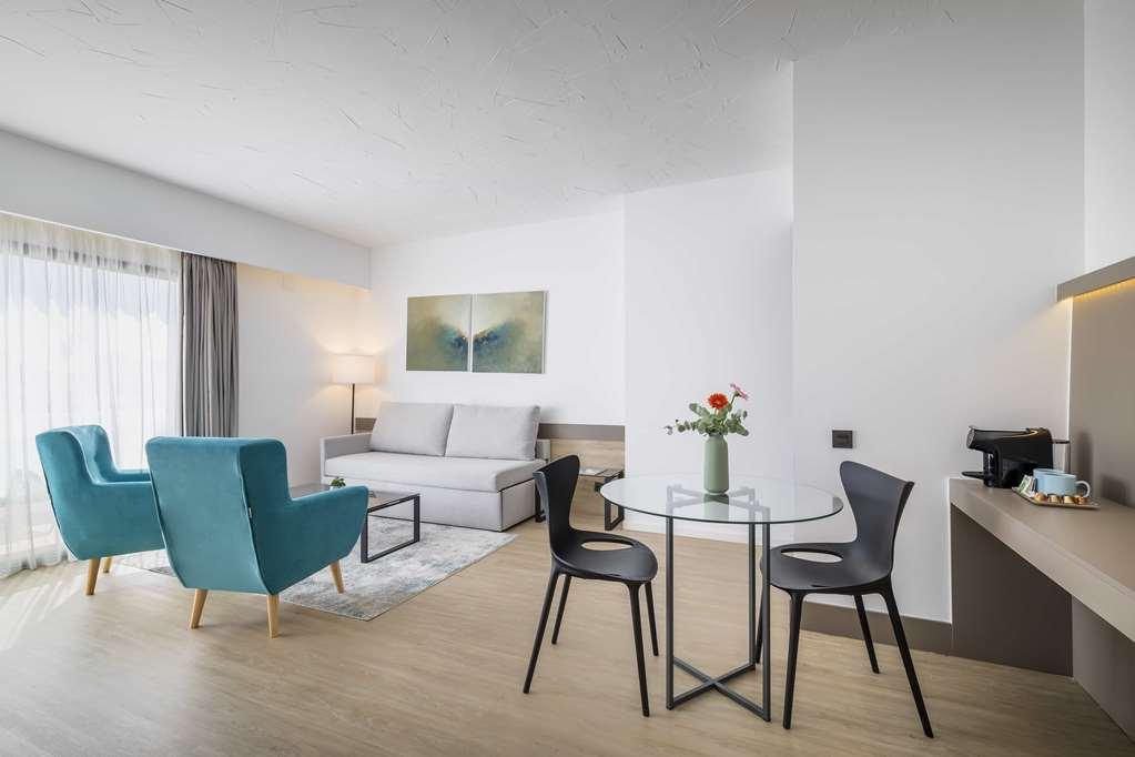 Отель Occidental Puerto Banus Сан-Педро-де-Алькантара Номер фото
